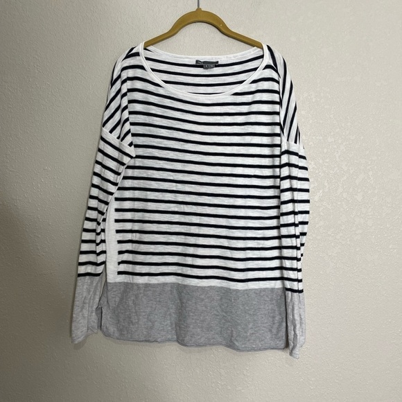 Vince Stripe Gray Trim Long Sleeve Shirt Small - Picture 3 of 7